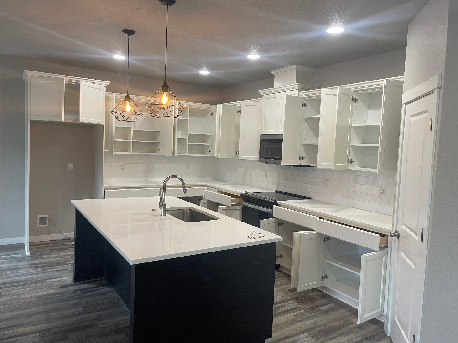 Kitchen Cabinet Refinish — Vancouver, WA